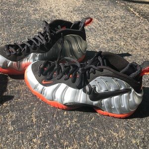 Nike crimson air foamposite pro